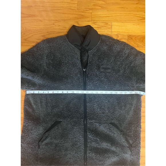 Reebok Zipper Sherpa Jacker -Black Men’s Size Large - Picture 9 of 11